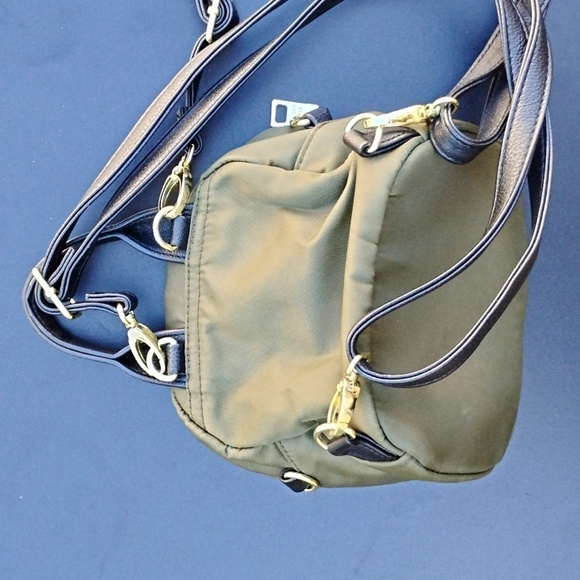 Steve Madden mini backpack - Picture 3 of 7